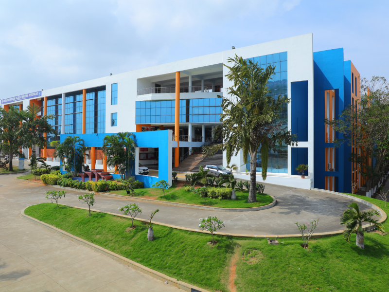 Dhanalakshmi Srinivasan University